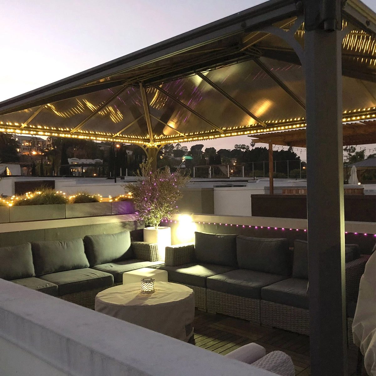 Martinique 4300 - 10 ft. × 14 ft. Gazebo Kit
